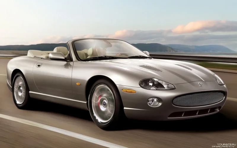 Jaguar XKR x100