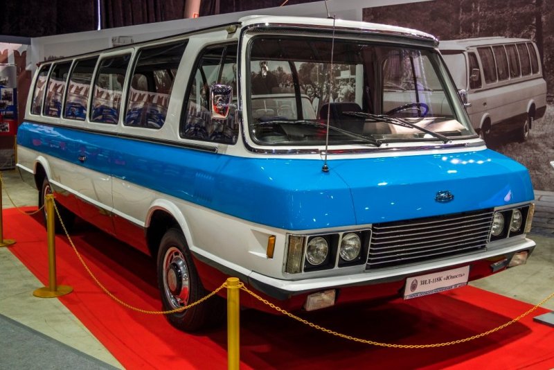 ЗИЛ-118 Юность