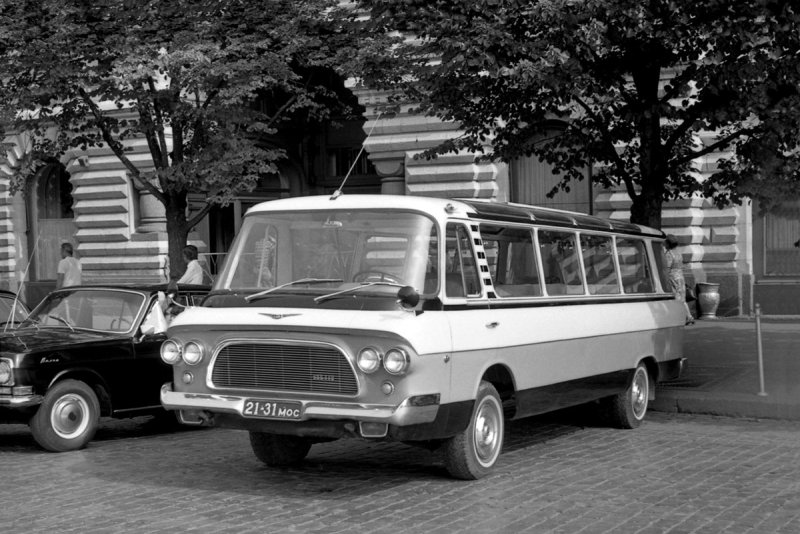 ЗИЛ-118 Юность