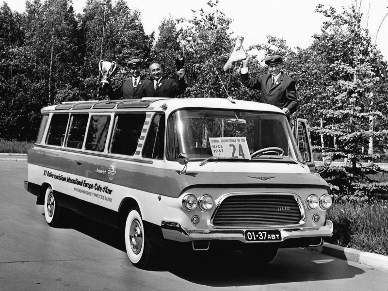 Автобус ЗИЛ 118