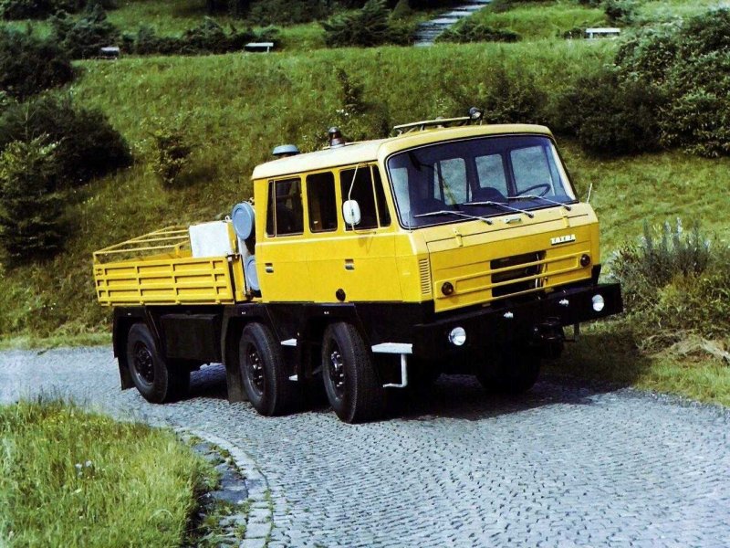 Грузовик Tatra 815