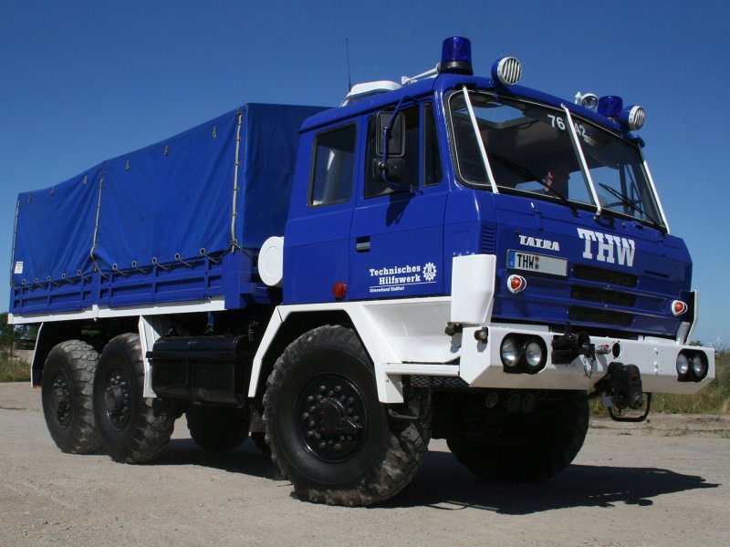 Татра t815