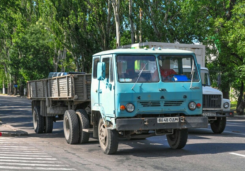 Грузовик каз 608в Колхида