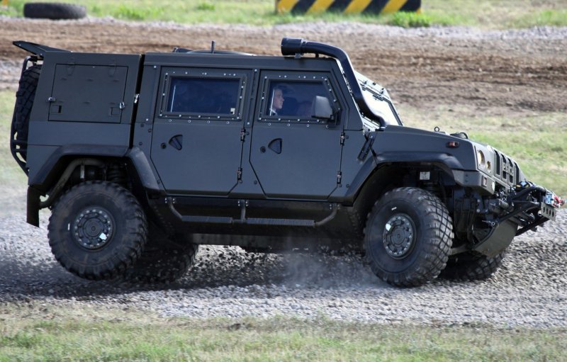 Iveco LMV m65 Рысь