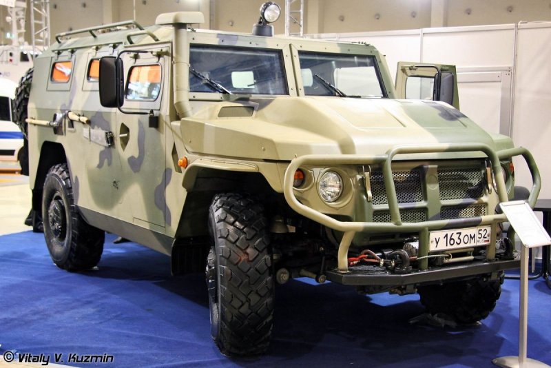 Бронеавтомобиль Iveco LMV