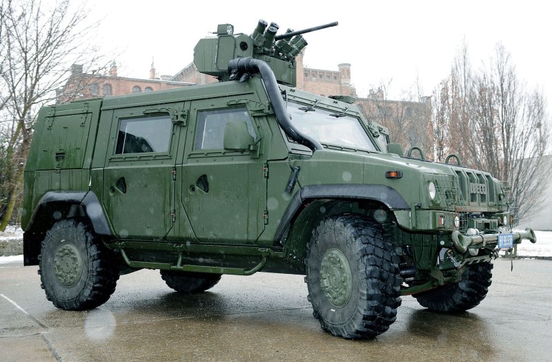 Iveco LMV m65 Рысь