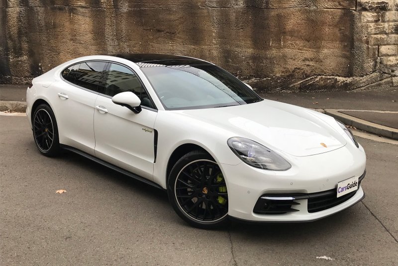 Porsche Panamera 2018