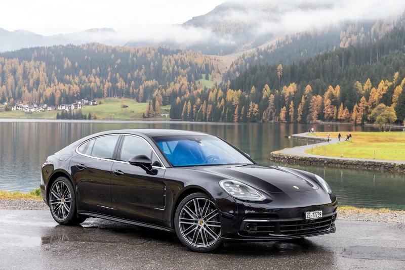 Porsche Panamera 4s