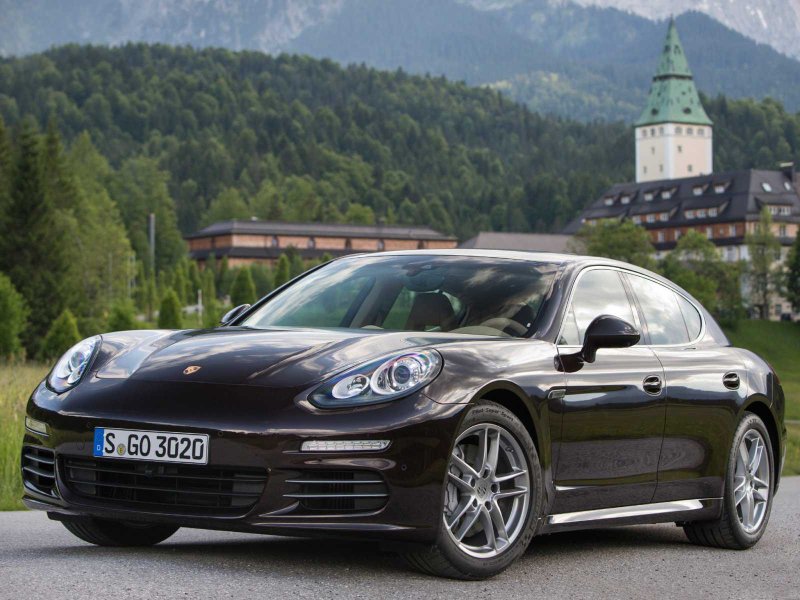 Porsche Panamera 4s 2013
