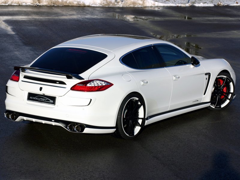 Porsche Panamera белый