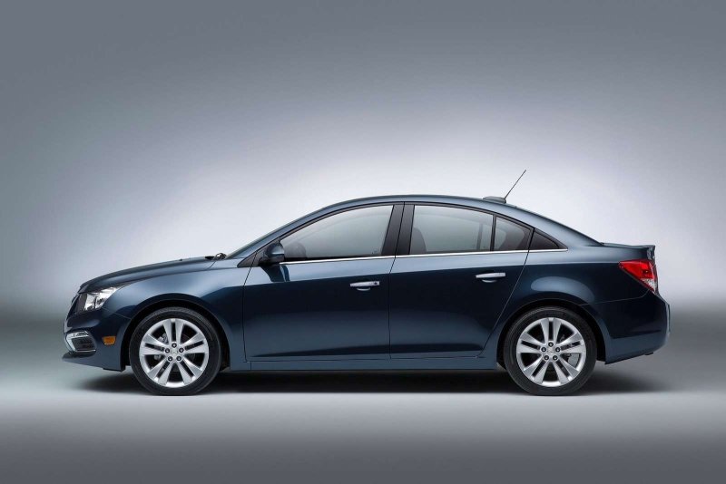 Chevrolet Cruze седан 2015