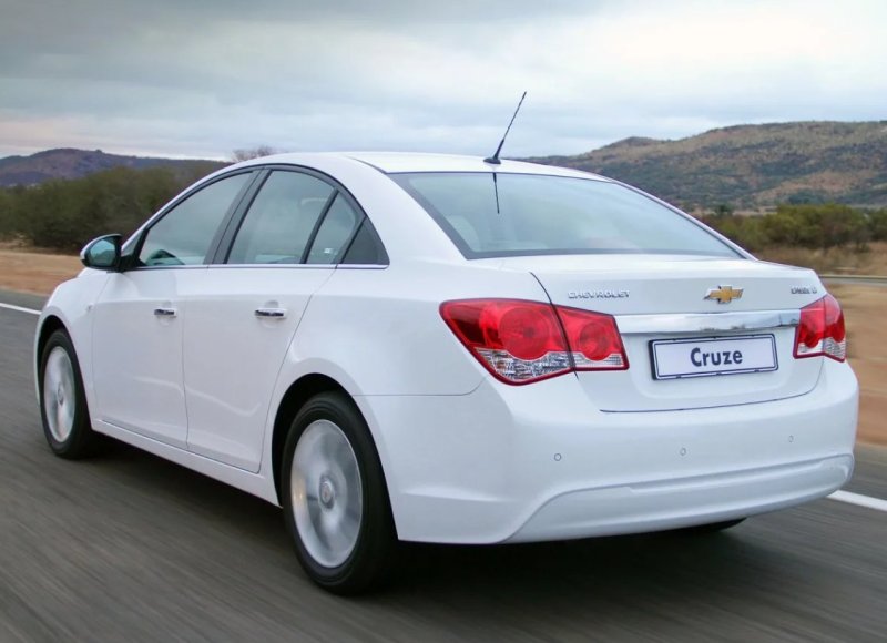 Chevrolet Cruze седан
