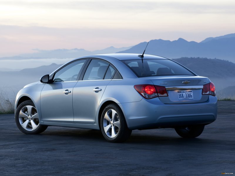 Chevrolet Cruze седан