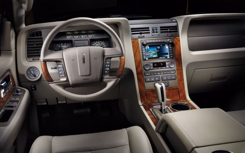 Lincoln Navigator 2012 салон
