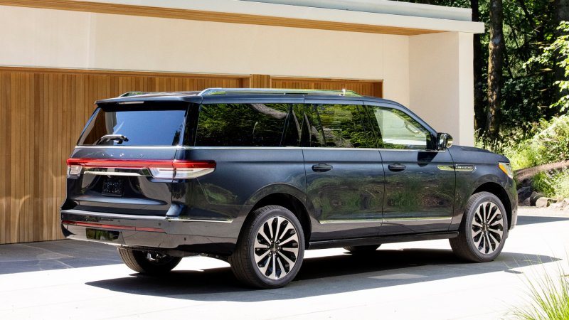 Lincoln Navigator 2022 салон