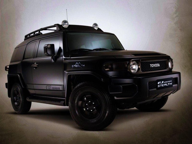 Тойота FJ Cruiser 2016