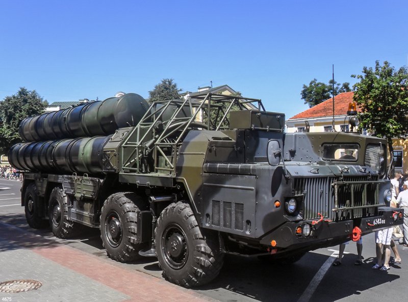 МАЗ 543