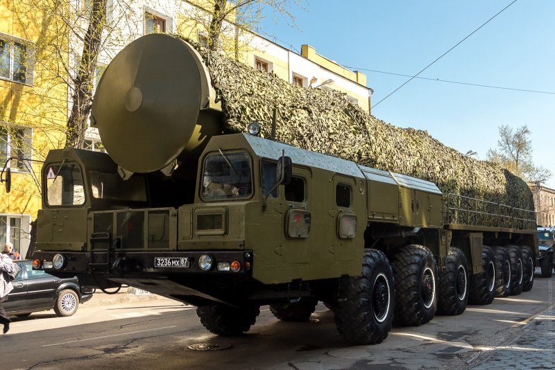 Ракетовоз МАЗ 7917
