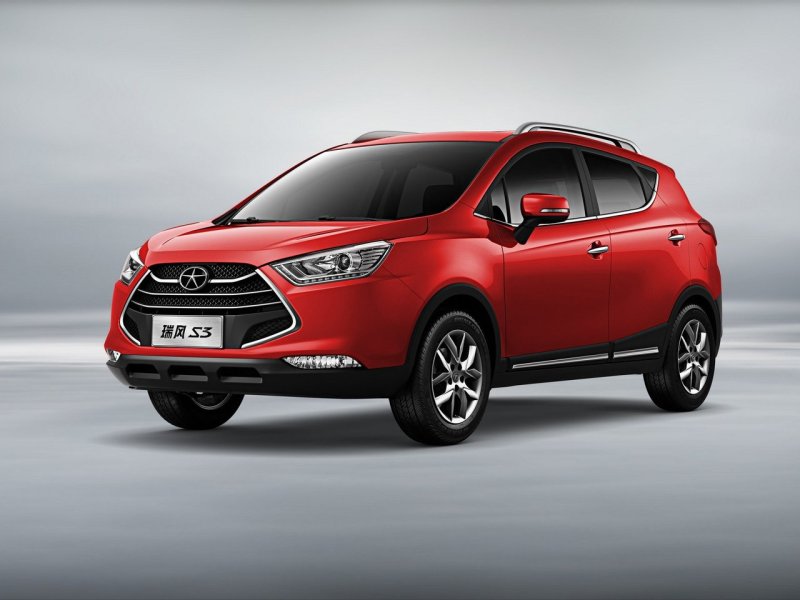 Китайский кроссовер JAC s3