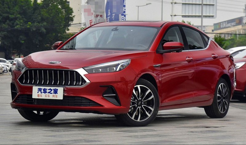 JAC седан j7
