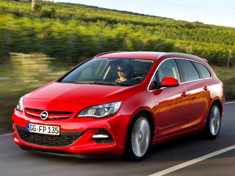 Opel Astra k 2013