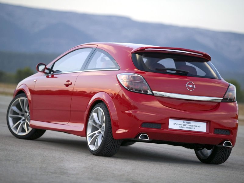 Opel Astra GTC 2004