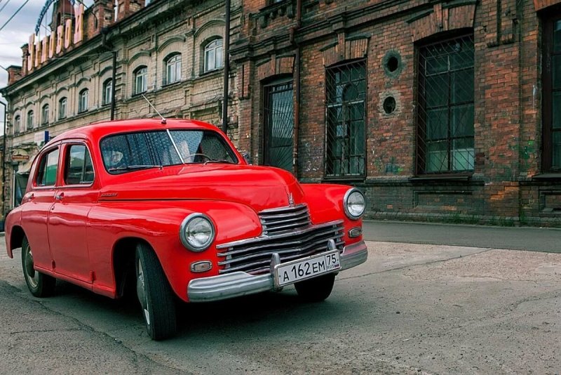 Автомобиль ГАЗ м20 победа
