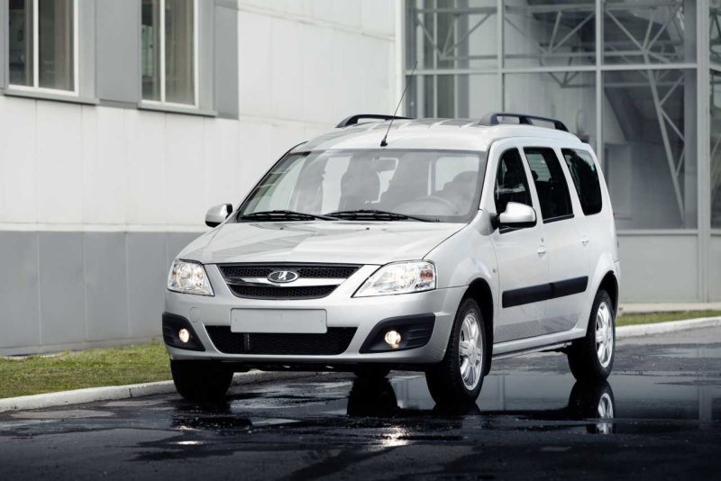 Lada Lumous