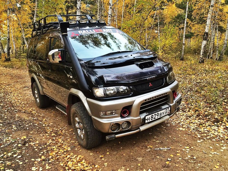 Мицубиси Делика l400