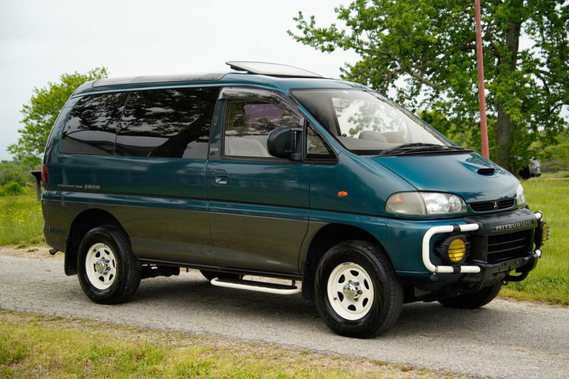 Delica 1995