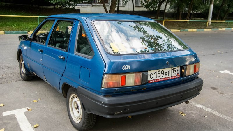 ИЖ Ода 2126