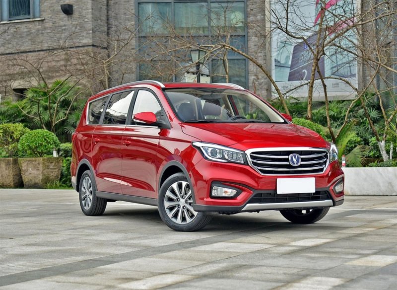 Минивэн Changan Lingxuan