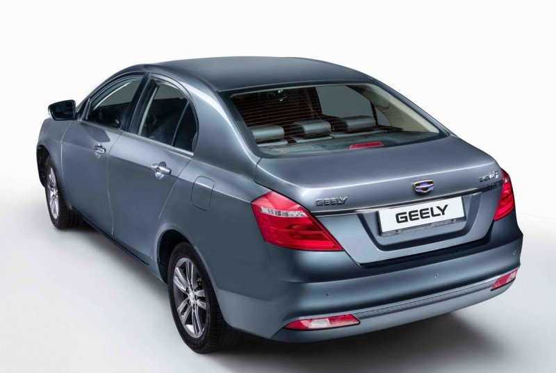 Geely MK седан
