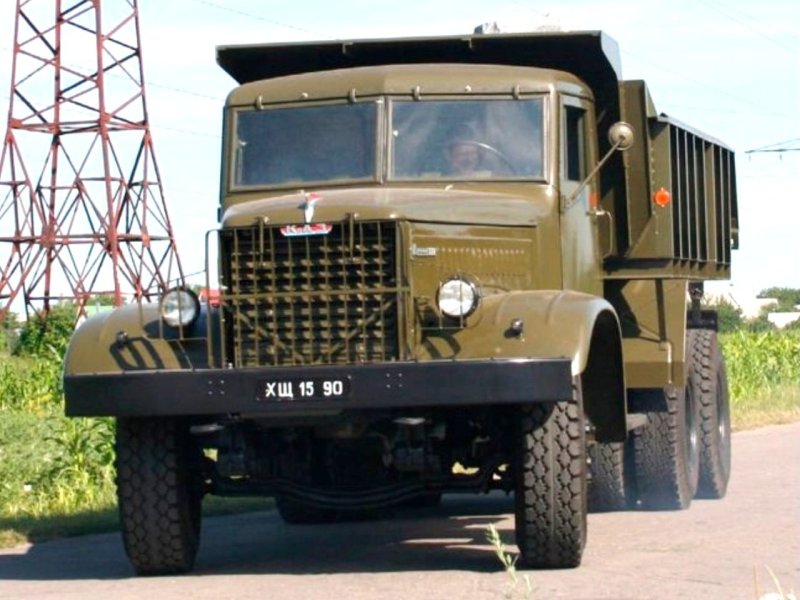 КРАЗ 222