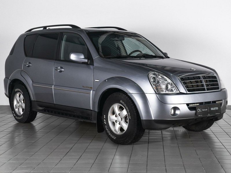 SSANGYONG Rexton 2,7 2005