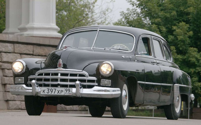 Автомобиль ГАЗ 12