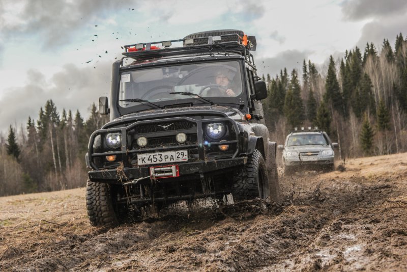Внедорожнике UAZ Patriot