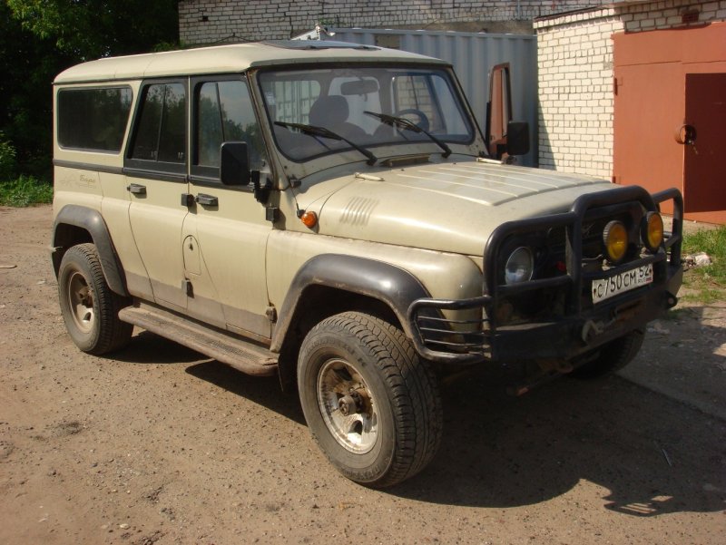 УАЗ Барс 2000