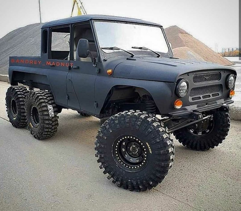 УАЗ Хантер 6×6