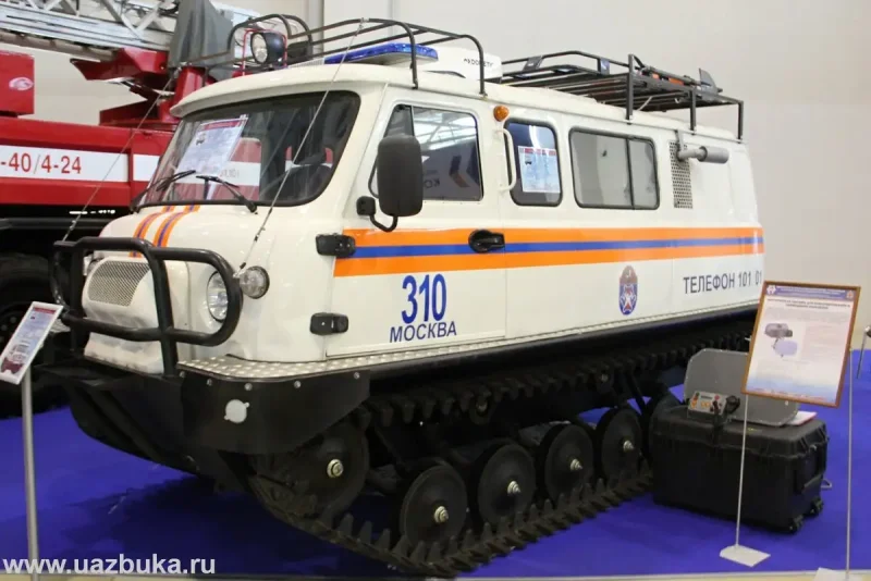 Снегоболотоход гусеничный ЗВМ-2411 "Узола"