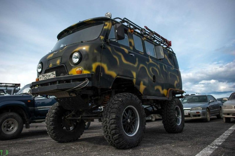 УАЗ-452 внедорожник