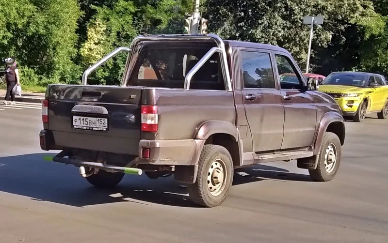 УАЗ Патриот пикап 2015