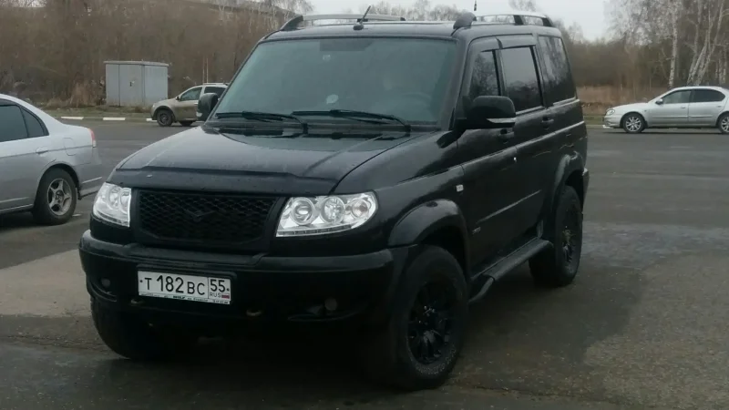 УАЗ Патриот 2018 черный