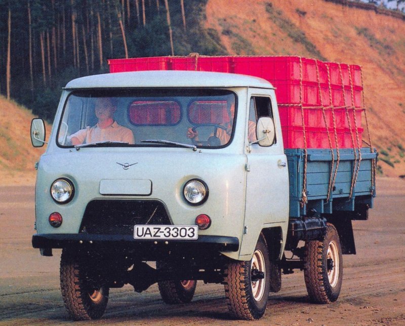 УАЗ 452 3303