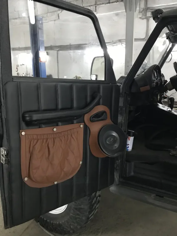 Обшивка дверей УАЗ Хантер