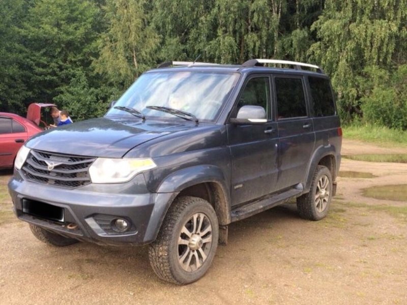 УАЗ Патриот 2014г серый
