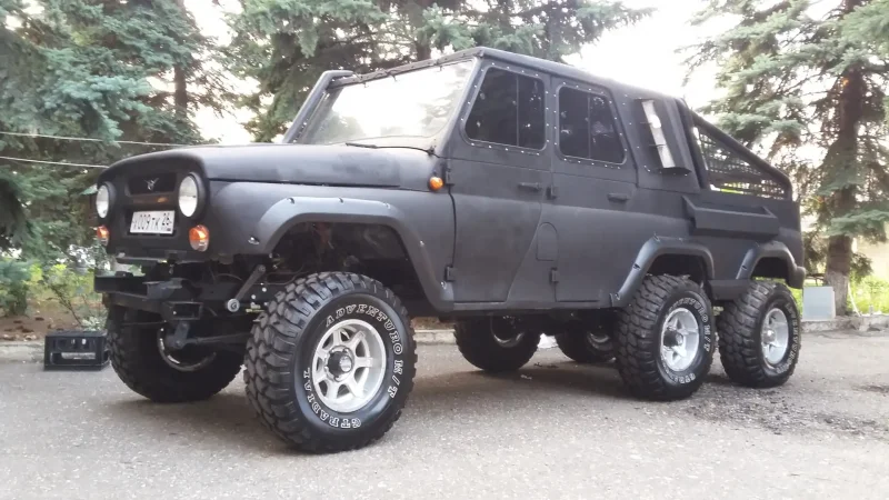 УАЗ Hunter 6x6