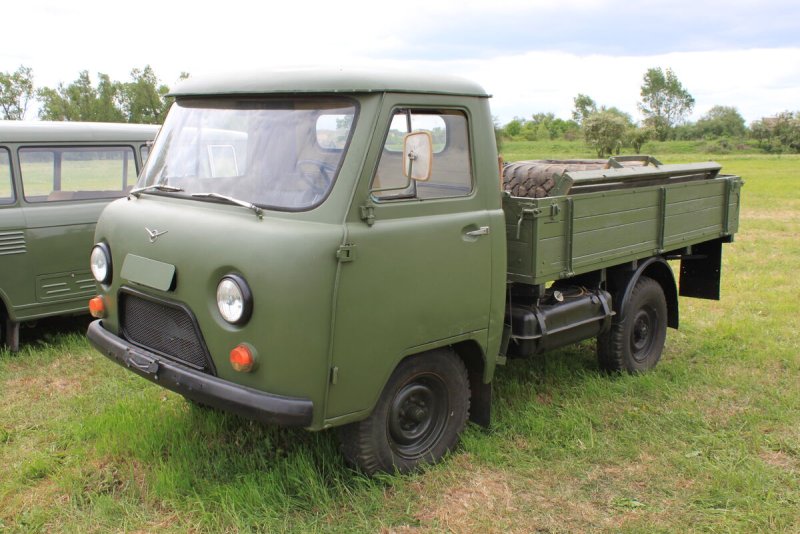 УАЗ Буханка 451