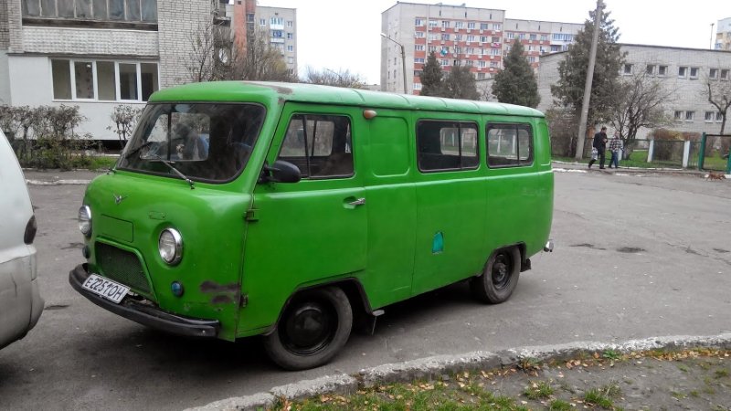 Заднеприводный УАЗ 451