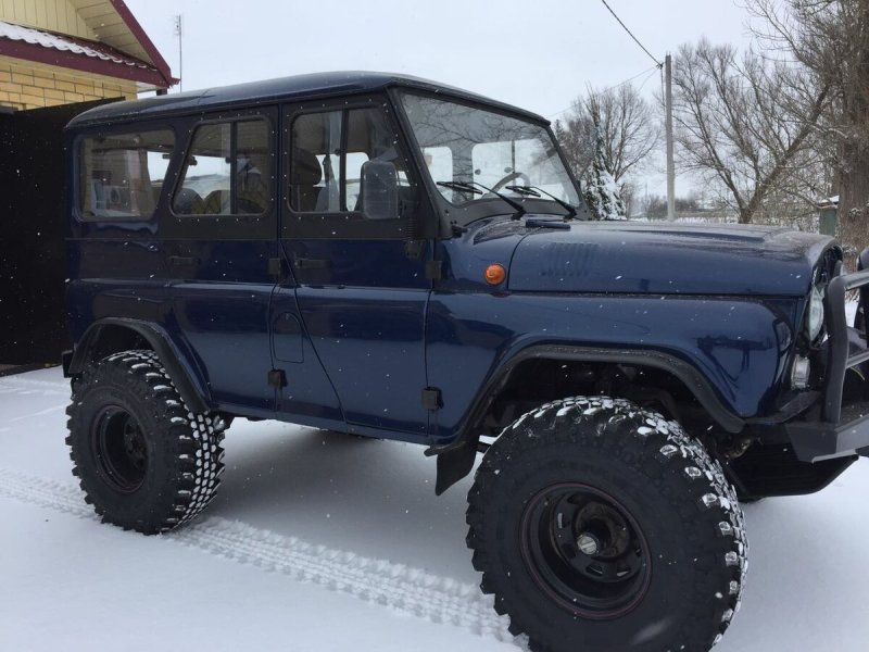 УАЗ-315195 Hunter белый